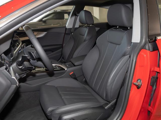 2021款 Coupe 45 TFSI quattro 臻选动感型 奥迪A5空间怎么样 奥迪A5购车手册-