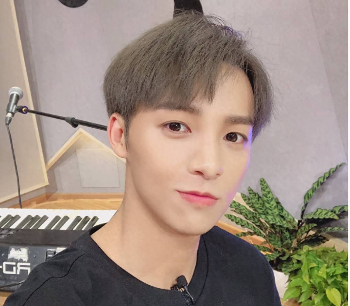 X玖少年团几位成员参演《哦!我的皇帝陛下》,我只认识肖战!