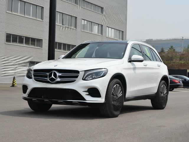 2022款 GLC 260 L 4MATIC 豪华型 奔驰GLC马力怎么样 奔驰GLC购车手册-