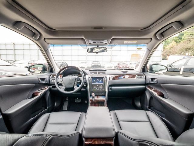 2012款 2.5G 豪华版 凯美瑞内饰材料怎么样 凯美瑞购车手册-