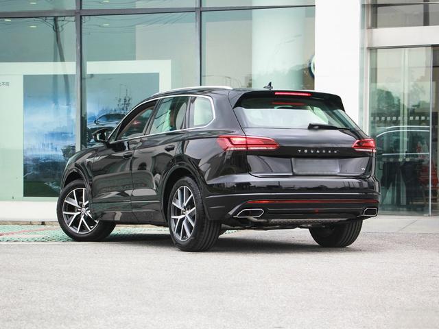 2011款 途锐 3.0T空间怎么样 途锐购车手册-