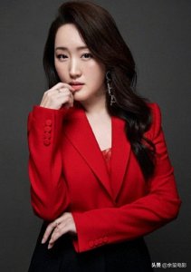 “玉女”杨钰莹的上位史,和她跌落神坛的“红楼丑闻”