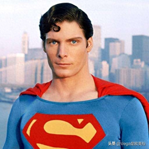 盘点:10位演过超人的好莱坞男神,里夫超帅,卡维尔造型酷