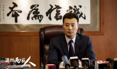 演员黄蕾的个人资料:丈夫是著名演员任程伟,结婚26年生两女很幸福