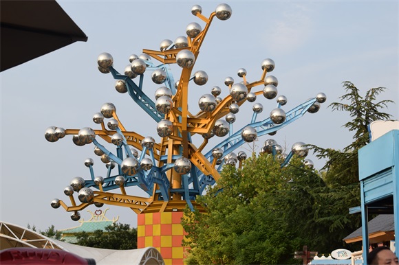 出发,青岛方特梦幻王国夜场