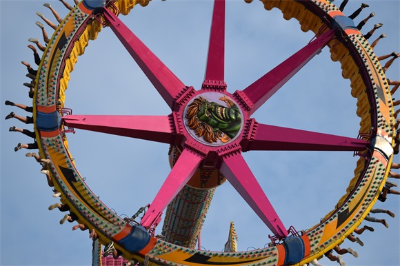 出发,青岛方特梦幻王国夜场