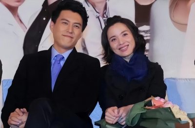 靳东婚史老婆叫什么?(靳东的二婚长相清秀,原来是熟悉的她)