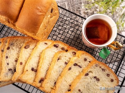 初学者简单的烤面包 简单而朴素的做法,味道却不普通,最适合新手的烘焙入门面
