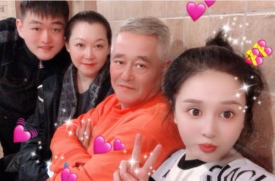 赵本山现任老婆(赵本山54岁妻子近照罕曝光)