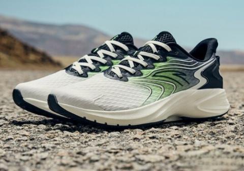 安踏跑鞋选购攻略，安踏跑鞋哪款值得入手，安踏跑鞋排行榜-