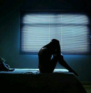 抑郁症有哪些表现或症状(九个日常表现症状,提示你患上了抑郁症)