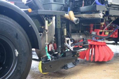 扫路车有哪些品牌呢(洗扫车品牌排行榜,东风天锦排第几?)