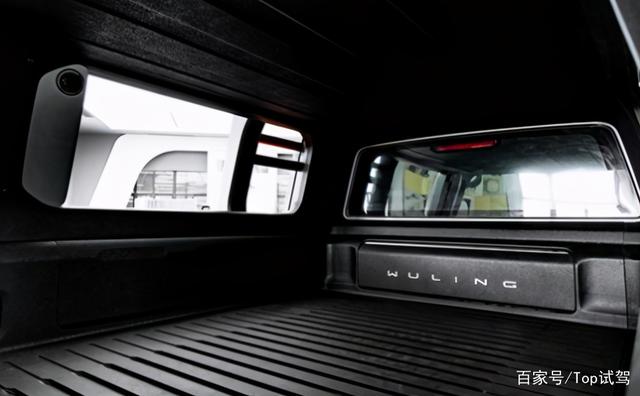 五菱越境征途正式发布,新增露营帐篷,售价仅几万元起?-