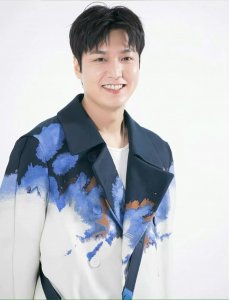 李敏镐最近的消息,李敏镐近状曝光