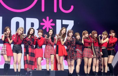 张元英是哪个团的(张元英是哪个团的团员)