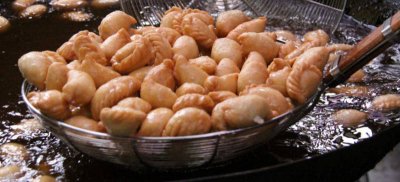 炸油角的面怎么和最好 炸菜角用什么面粉最好