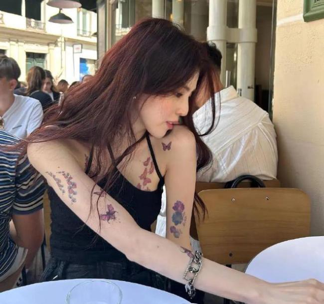 韩素希生图曝光!鼻子弧度变形被吐槽整成匹诺曹