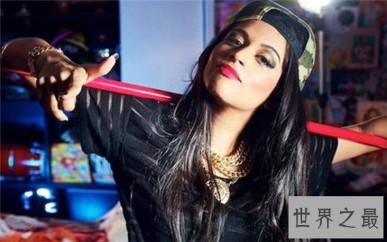 YouTube十大热门女性,颜值极高多才多艺!