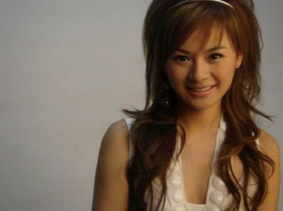 王婧老公是一个财貌双全的男人