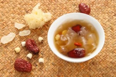 ​肠胃炎吃什么好养胃有营养的（慢性胃肠炎患者的推荐养胃粥谱，请收藏）