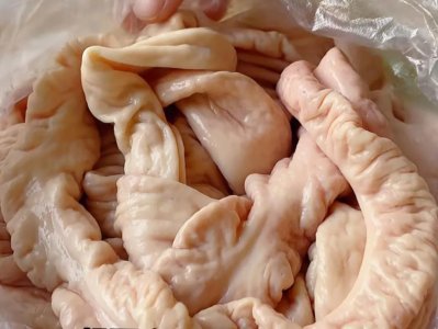 如何清洗肥肠?教你一招,洗得又快又干净