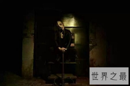 最恐怖的鬼屋到底有多恐怖 进来看就知道了