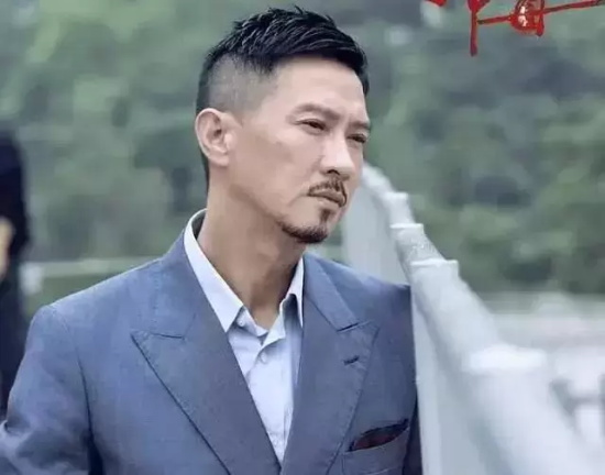 香港演员关咏荷的老公是谁()