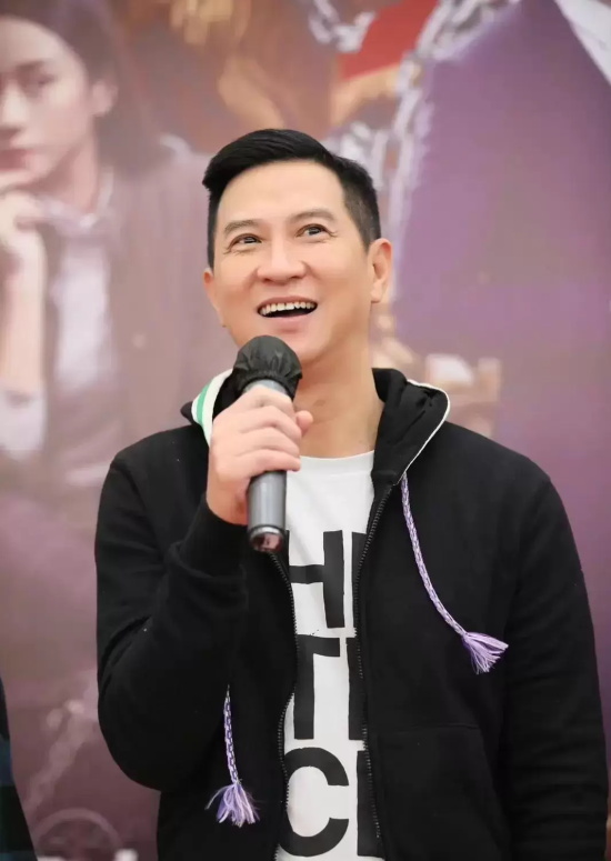 香港演员关咏荷的老公是谁()