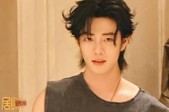 肖战什么时候与哇唧唧哇合约到期