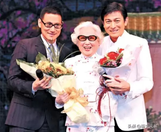 红线女有几个子女（红线女有三个小孩两男一女）