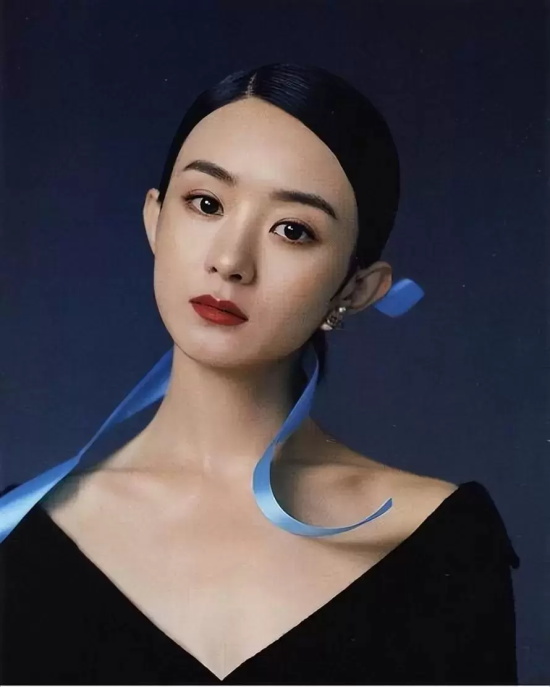 凭什么一个中专生十年后荣登福布斯？女星赵丽颖个人简介资料