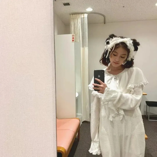 刚出道就被誉为福冈第一美少女，今田美樱ins写真美图赏析