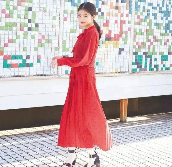 刚出道就被誉为福冈第一美少女，今田美樱ins写真美图赏析