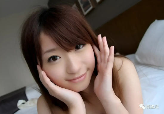 情趣小恶魔初美沙希美图分享，四冠女王！