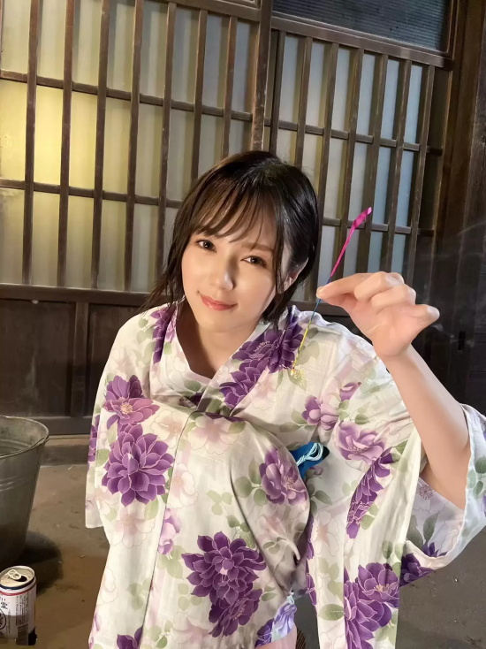 13位岛国玉女系女优,清新脱俗! -