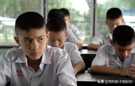 好看的校园恐怖片有哪些（10部校园经典恐怖片推荐）