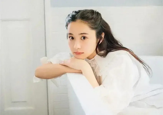 堀田真由（Mayu Hotta）颜值气质双绝还带点惊艳带点温柔~