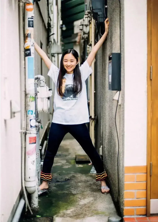 堀田真由（Mayu Hotta）颜值气质双绝还带点惊艳带点温柔~