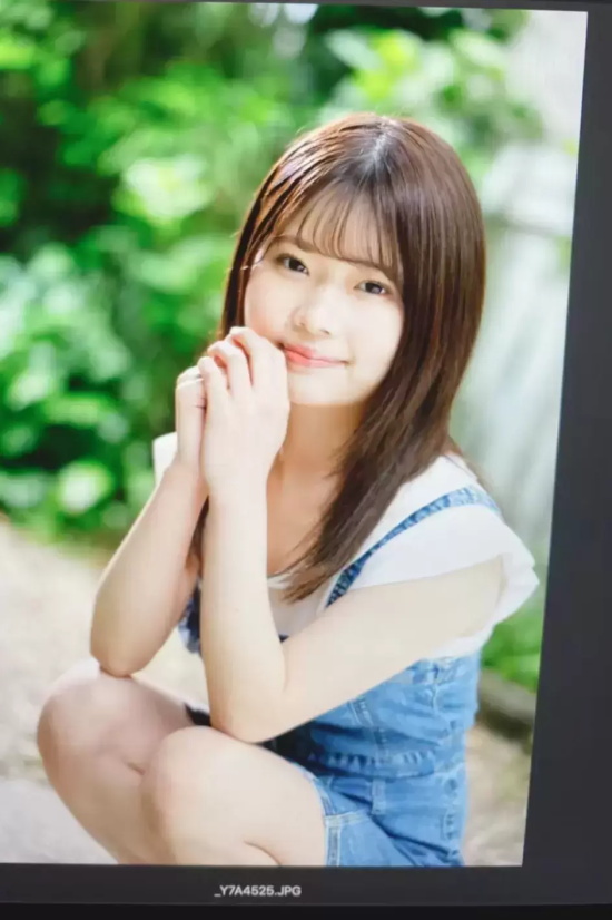 私信男演员讨教演技的千叶彩芽写真分享,业界最爱的小只马!