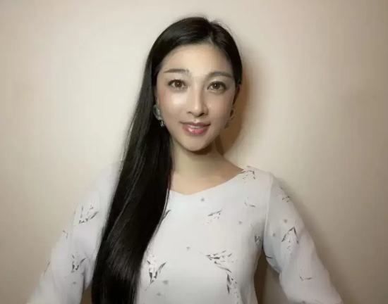 在中国人气比日本高的松野井雅美图分享,长在国男的审美上!