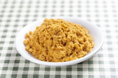 ​肉松是什么做的（面包上的肉松是什么做的）