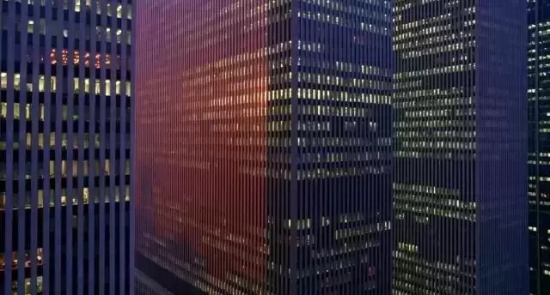 诺兰导演经典的电影有哪些（盘点大神诺兰的十部经典电影）