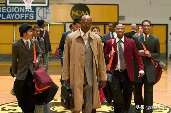 必看的体育题材电影有哪些(九部值得看的高分体育电影推荐)