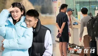 何猷君和妈妈排队退税 名牌包直接放地上 一家子很低调