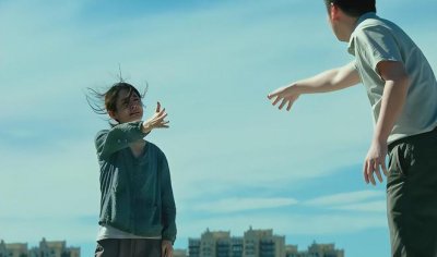 第二十条:全员演技过关,唯有一人是败笔,演得像AI机器人