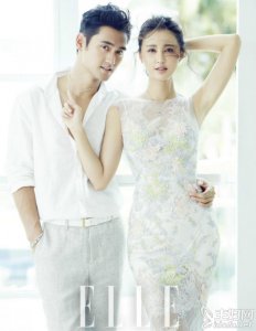袁弘张歆艺婚纱照曝光 演绎爱的地老天荒