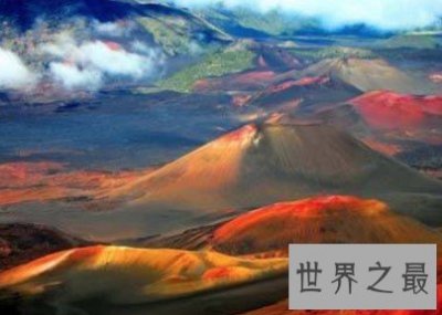 ​世界上最多火山的地方，一个国家有一百多座火山