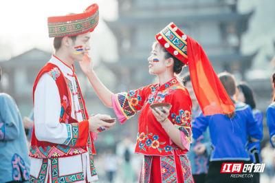 ​云南摸泥节 摸泥节开幕