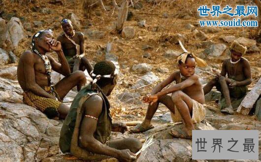 世界十大奇异民族，禁止女人穿裤子的奇特民族