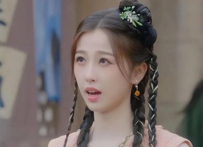 同样是酷刑戏,“狼狈”的杨紫打了多少“欧阳娜娜”们的脸